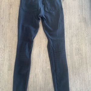 Skinny Legging Jeans